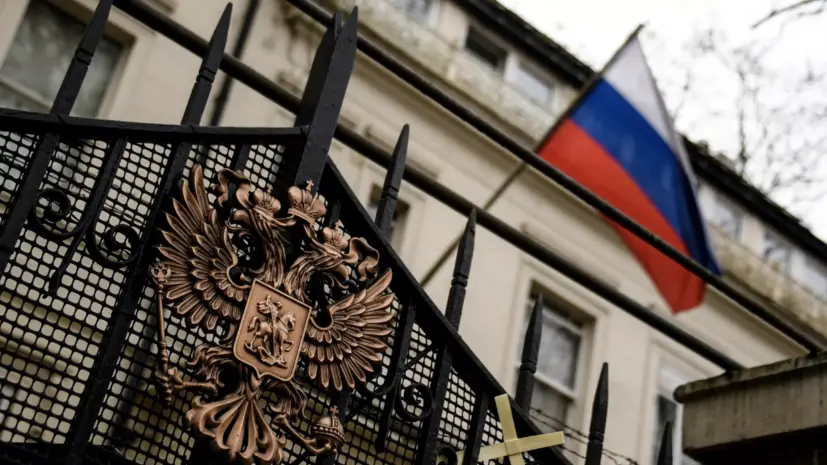 Посольство России: новые нелегитимные санкции Лондона не повлияют на ход СВО
