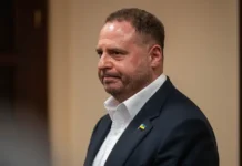 sud ukrainy mozhet osvobodit ermaka iz sizo-ekaterinburgu-ru-0