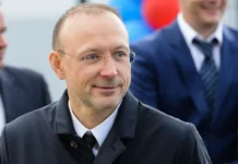 UFC в Екатеринбурге Петр Ян: бой при поддержке Игоря Алтушкина и РМК v ekaterinburge petr yan boj pri podderzhke igorya altushkina i rmk-ekaterinburgu-ru-0