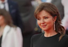vladimir putin nagradil annu banshhikovu i deyatelej kultury rf-ekaterinburgu-ru-0