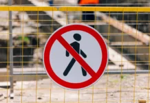 vo vladivostoke perekroyut dorogu izza rabot dgk i primvodokanala-ekaterinburgu-ru-0