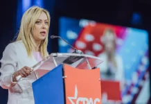 dzhordzha meloni tramp i tayani proveli dialog na sammite 7-ekaterinburgu-ru-0