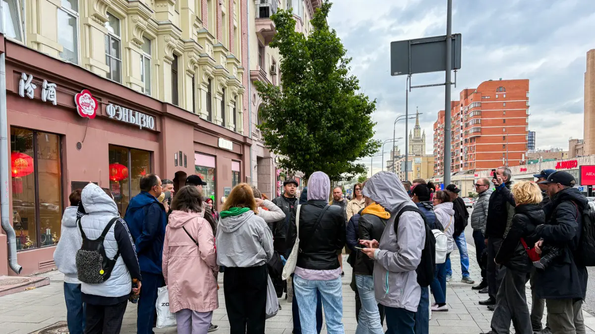 «Уютный ампир — прогулка по району Измайлово»: начало летнему сезону положит новый маршрут бесплатных экскурсий ФКР Москвы в рамках цикла «Капитальная Москва»