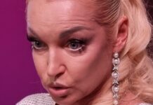 Анастасия Волочкова и Ляйсан Утяшева демонстрируют свои яркие способности anastasiya volochkova i lyajsan utyasheva demonstriruyut svoi yarkie sposobnosti-pux-su-175295228600-0