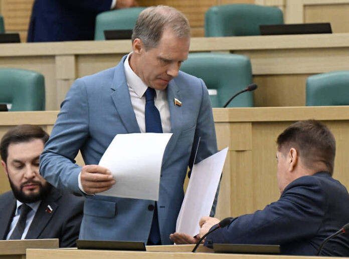 andrej kutepov i tatyana golikova obsuzhdayut borbu minzdrava rf s metadonom i 14butandiolom-pux-su-175212441400-0