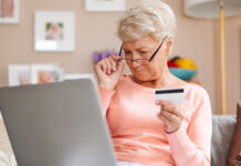 Антон Немкин призывает беречь финансы и автомобили Nissan от мошенников In every age you can pay for purchases by credit card