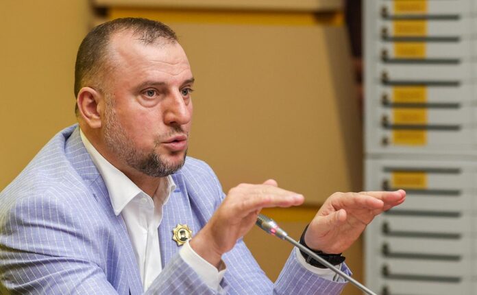 apti alaudinov vyskazalsya ob inczidente s maksimom divnichem i alihanom bersaevym-pux-su-175301070400-0