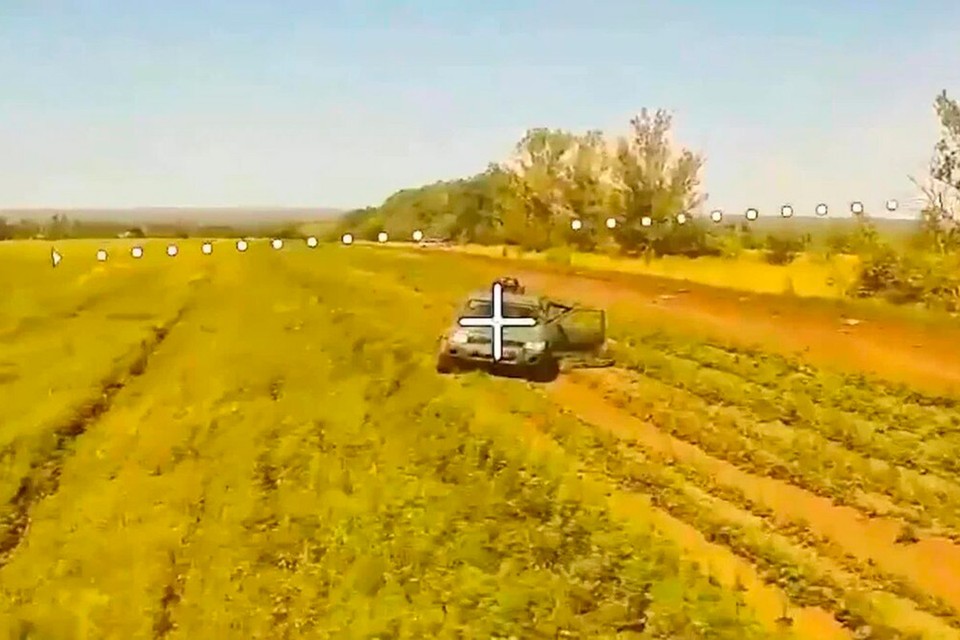 Минобороны России публикует кадры боевой работы военнослужащих разведывательного подразделения 1-й гвардейской танковой армии группировки войск «Запад».