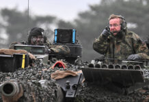 boris pistorius i fridrih mercz obsuzhdayut novuyu model sluzhby v bundesvere-pux-su-175199618200-0