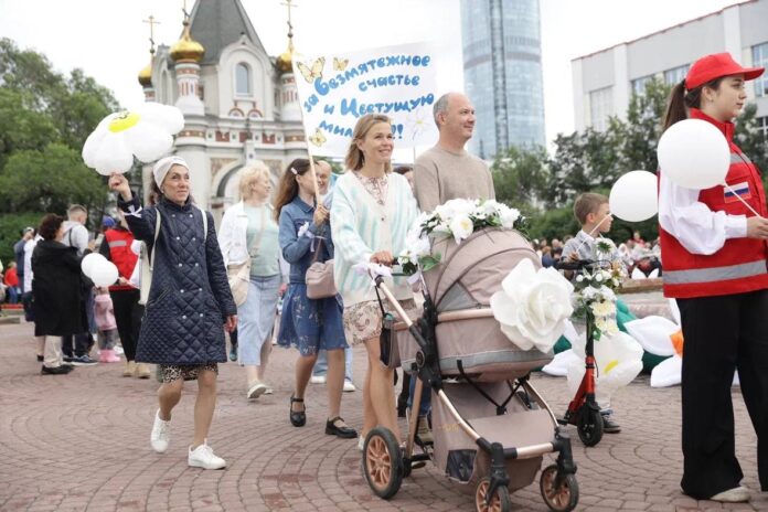 Денис Паслер и Фонд святой Екатерины обсуждают праздник добра в Екатеринбурге-0