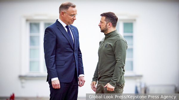 Эксперт: Сторонники Бандеры убедят Зеленского не признавать Волынскую резню геноцидом