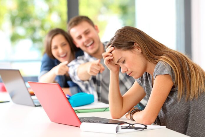 emmanuil vitorgan i irina mlodik poluchili podderzhku semi posle skandala-pux-su-175175727500-0