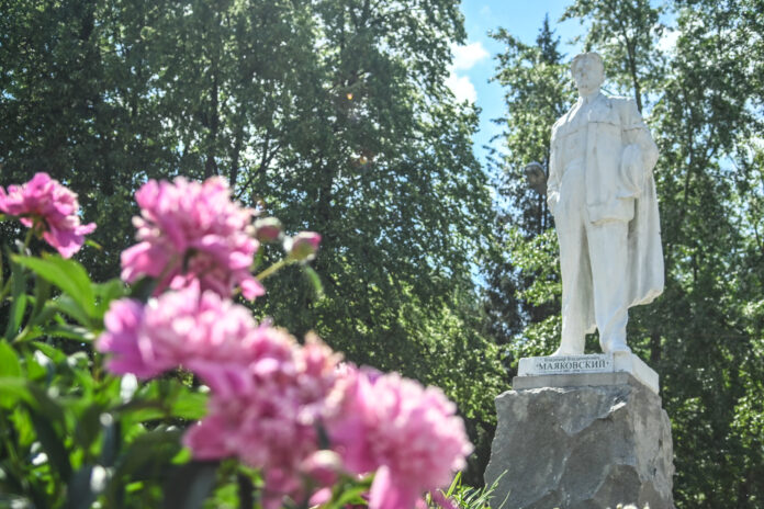 Феерия искусств в ЦПКиО им. Маяковского 19 июля с Валерием Шестаковым-0