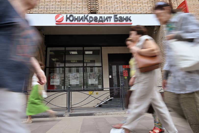 Италия выталкивает банк из России в свете действий UniCredit и Banco BPM-0