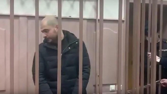 Бывший следователь по делу о перестрелке в «Москва-Сити» вышел на свободу | Источник: life.ru