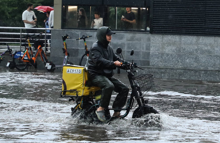 Ливневый вызов Москве — Дмитровское шоссе и ЖК "Дмитровский парк" в центре событий-0