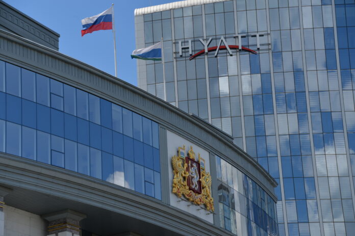 Людмила Бабушкина отметила вклад Управления федеральной почтовой связи Свердловской области в профессиональный праздник-0