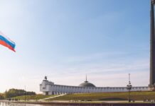 Михаил Васильевич Подгурский и его подвиги в Музее Победы mihail vasilevich podgurskij i ego podvigi v muzee pobedy-pux-su-175265070500-0