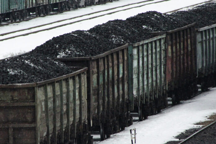 minfin sovmestno s krupnejshimi ugolnymi kompaniyami podderzhivaet otrasl-pux-su-175284313200-0