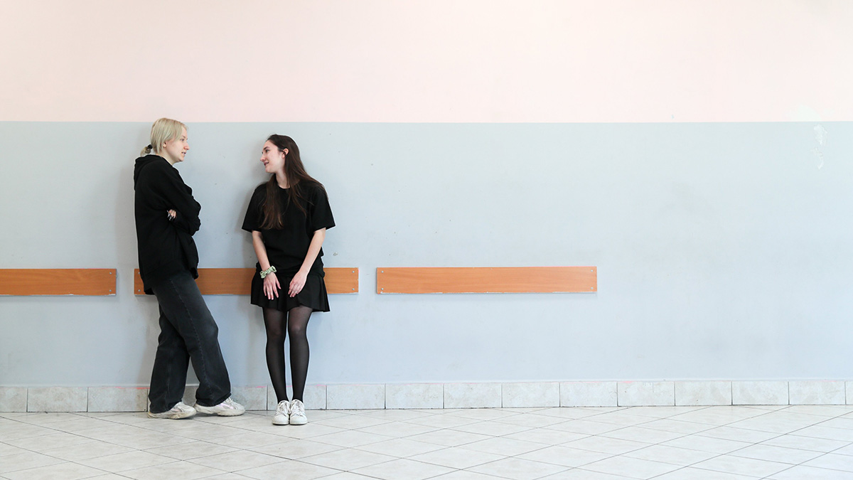 DE: Девочкам в британских школах запретили носить юбки ради равенства полов