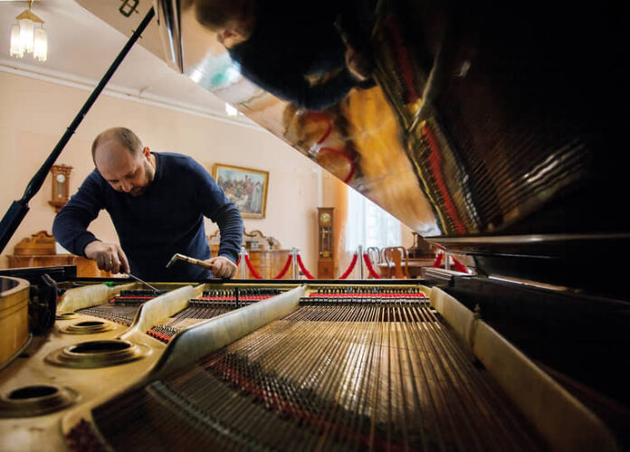 minpromtorg podderzhivaet akkord nevasaund i rfmi davaya pianino zelyonyj svet-pux-su-175201688500-0