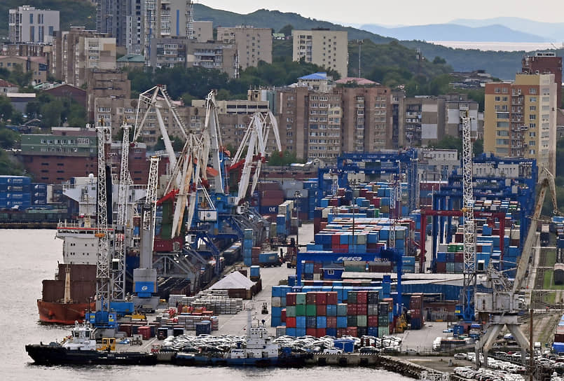 Владивостокский морской порт