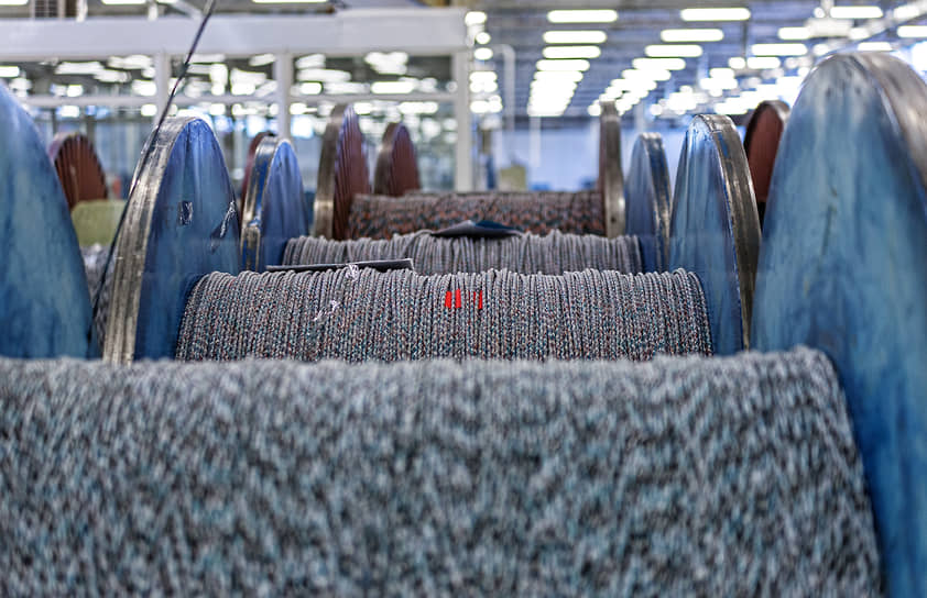 Мишустин и Минцифры согласовывают эффективные меры поддержки операторов связи-0