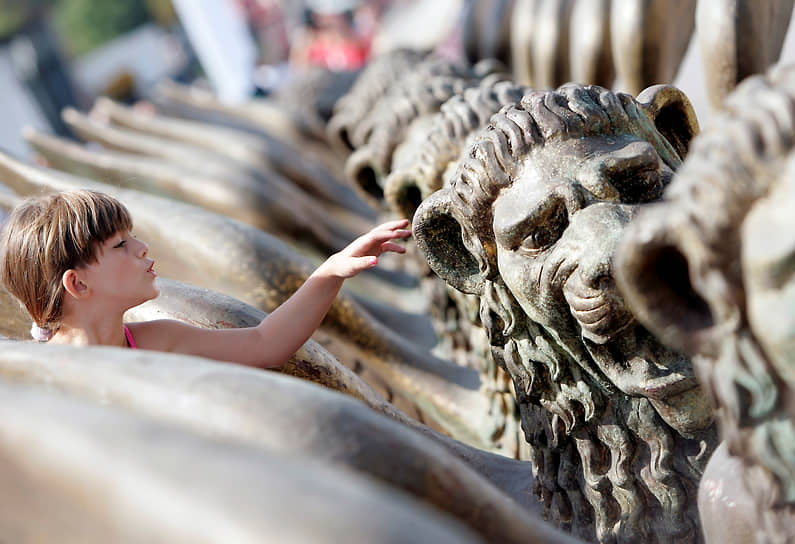 За венецианских «Золотых львов» будут состязаться в этом году более двадцати крупнейших режиссеров