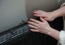 Петр Бирюков сообщает о подготовке третьей части домов Москвы к зиме petr biryukov soobshhaet o podgotovke tretej chasti domov moskvy k zime-pux-su-175325533700-0