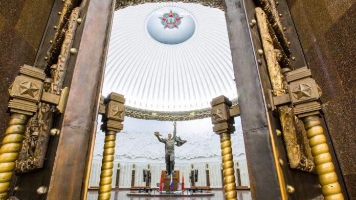 pravitelstvo moskvy i muzej pobedy otkryvayut dveri uchastnikam svo i ih semyam-pux-su-175265299100-0