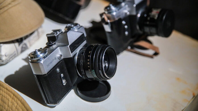 Предпоказ выставки Военкоры в Старом Английском дворе в парке Зарядье