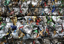 РЭО и Глеб Никитин инициируют прогрессивные изменения в переработке отходов Сортировка и отгрузка пластикового вторсырья на заводе ЭкоЛайн во Владыкино для дальнейшей переработки