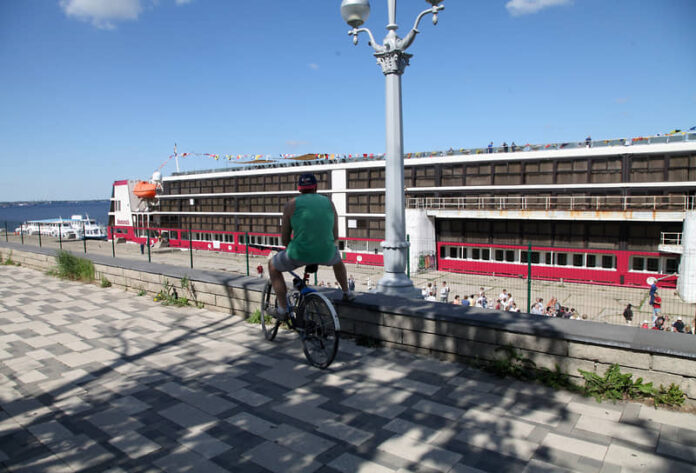 rossijskij soyuz turindustrii izuchaet budushhee kruizov i gorodeczkij gidrouzel-pux-su-175326801400-0