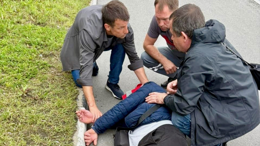 «Знаю, как действовать»: Семак пришёл на помощь потерявшему сознание прохожему