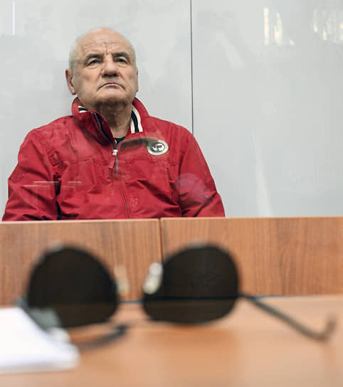 Бывший замминистра обороны Павел Попов