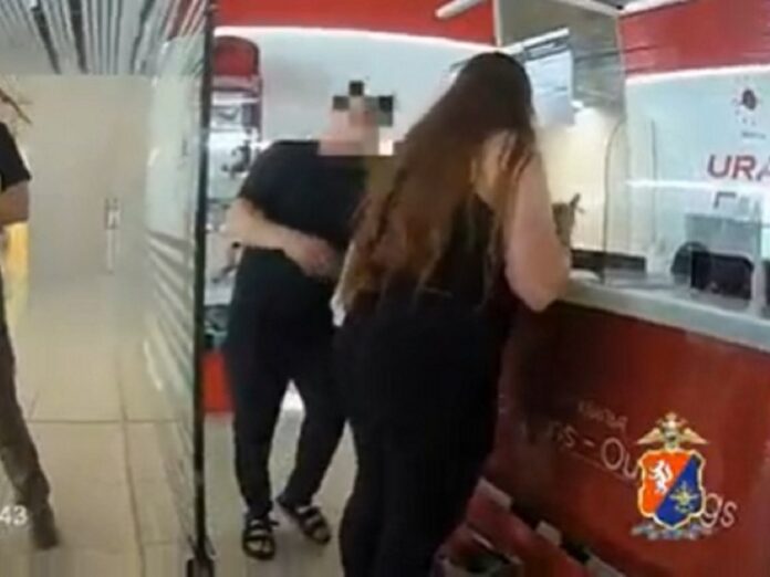 sotrudniki kolczovo predotvratili popytku proniknoveniya na rejs ekaterinburgsochi-pux-su-175257058500-0