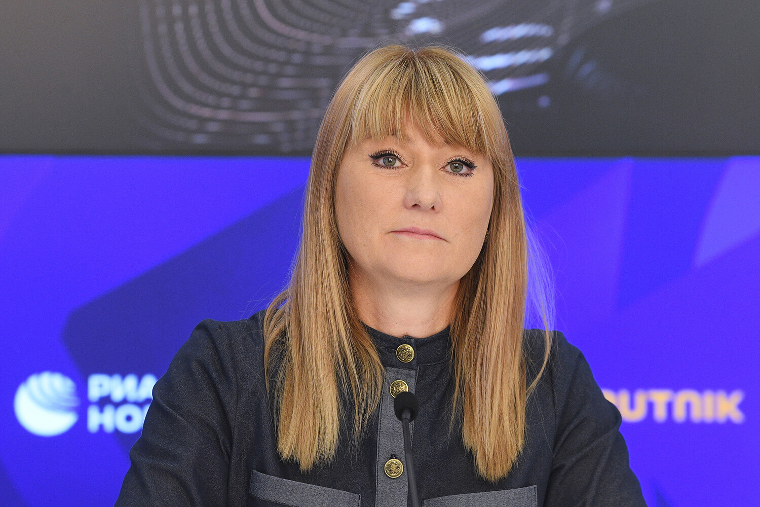 Светлана Журова рассказала о разрешении инцидента с Федором Смоловым и "Кофеманией"-0