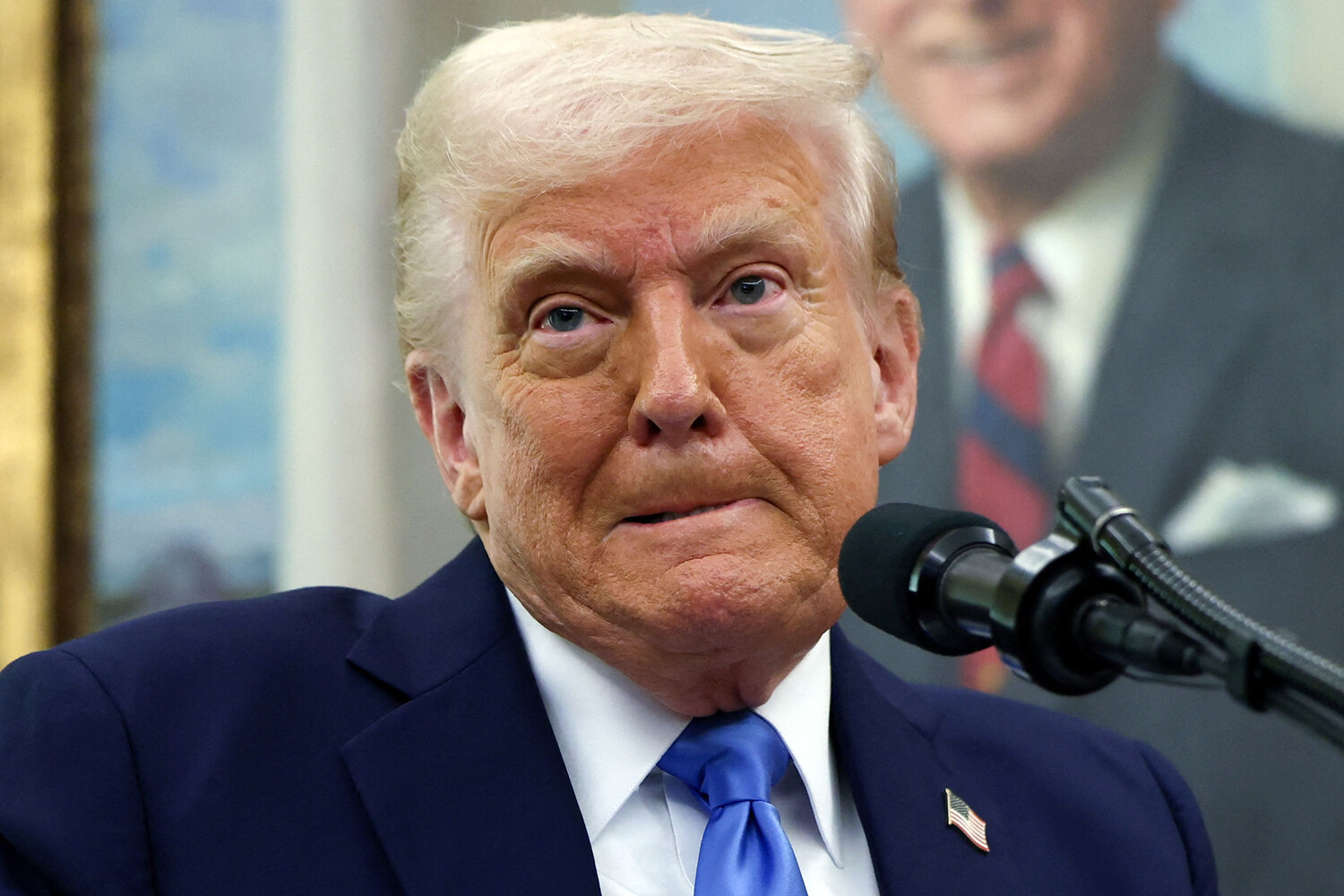 Ультиматумы Дональда Трампа Путину и Си Цзиньпину потрясли Госдуму-0