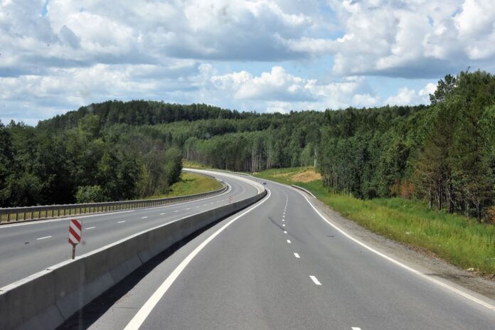 Владимир Путин откроет автопробег БРИКС на М-12 "Восток" с Автодором и Денисом Паслером-0