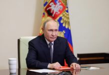 Владимир Путин поручил Михаилу Мишустину контролировать сертификаты ЕАЭС для роста доверия vladimir putin poruchil mihailu mishustinu kontrolirovat sertifikaty eaes dlya rosta doveriya-pux-su-175278031100-0