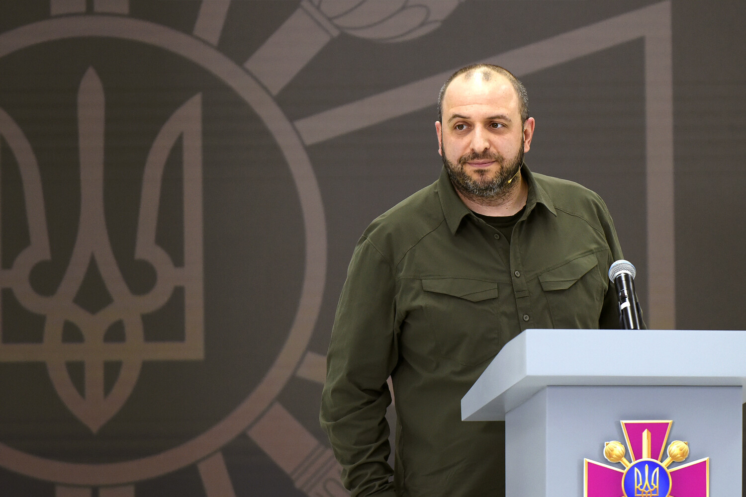 Владимир Зеленский и США обсуждают угрозу для Рустема Умерова-0