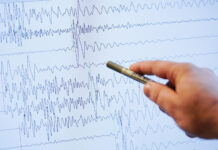 Google внедряет революционную систему оповещения о землетрясениях на Android vnedryaet revolyuczionnuyu sistemu opoveshheniya o zemletryaseniyah na -pux-su-175310370800-0