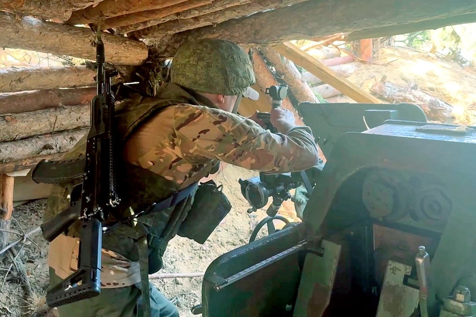 Военкор КП побывал на берегах Днепра, где выполняют боевые задачи артиллеристы одного из десантных полков.