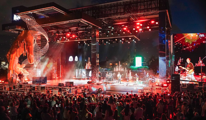 Концерты, тренировки и медиаарт: как стартовал форум-фестиваль "Москва 2030"