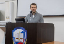 Алексей Вихарев вдохновил студентов УрГЮУ идеями волонтерства aleksei viharev i ctudenti_pux