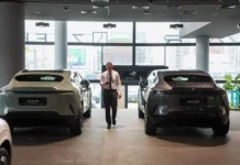 ЦБ и лидеры рынка раскрыли позитивные причины роста продаж машин в июле czb i lidery rynka raskryli pozitivnye prichiny rosta prodazh mashin v iyule-pux-su-0