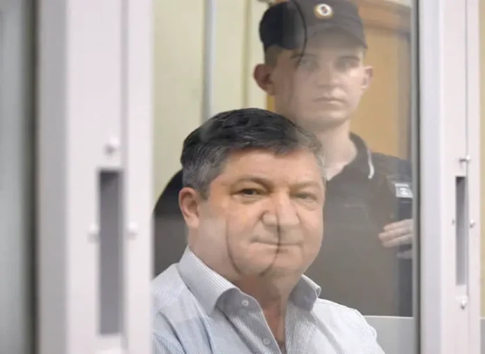 halil arslanov stalkivaetsya s vyzovami generalov i yaroslavskogo radiozavoda-pux-su-0