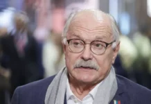 Путин позвонил Михалкову во время обеда с Алиевым, раскрывая напряженный сюжет putin pozvonil mihalkovu vo vremya obeda s alievym raskryvaya napryazhennyj syuzhet-pux-su-0