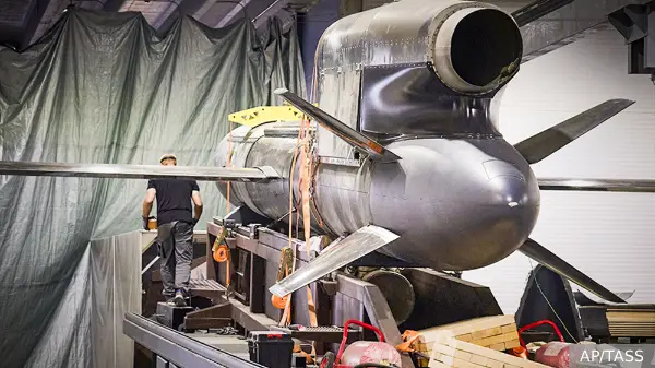 Приближенного Зеленского заподозрили в коррупционных схемах с ракетами «Фламинго»