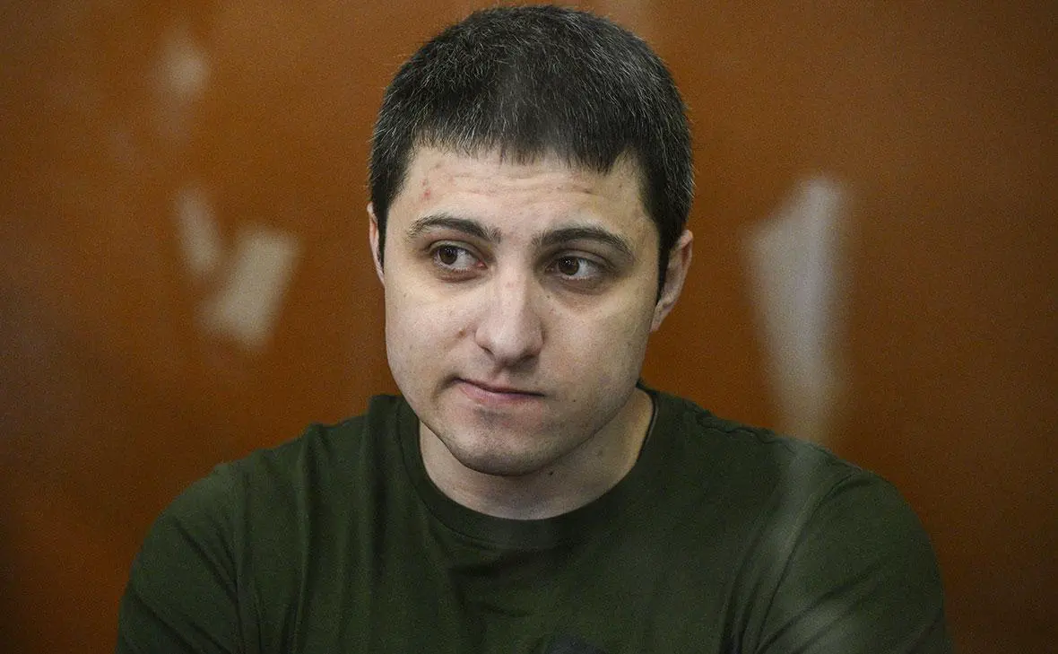 Ростислав Журавлев, обвиняемый в подрыве машины экс-офицера СБУ Василия Прозорова, на заседании 2-го Западного окружного военного суда в Москве, 18 августа 2025 года (Илья Питалев / РИА Новости)